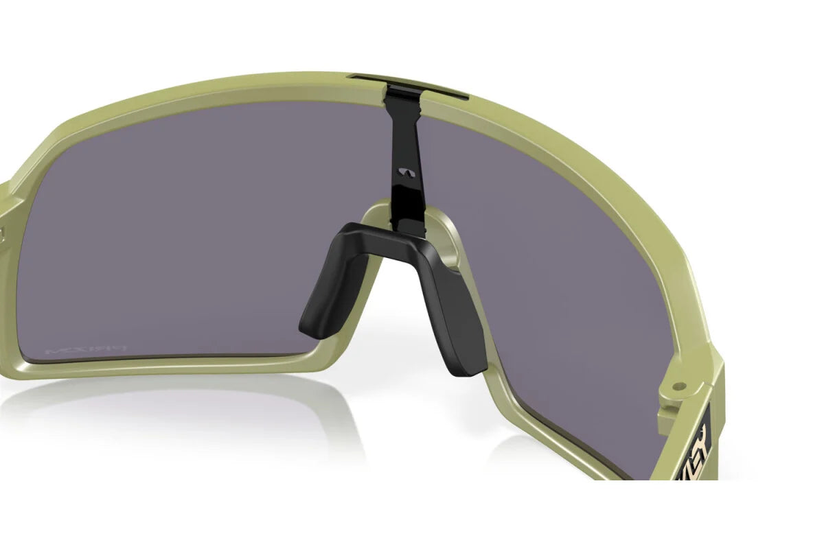 OAKLEY SUTRO S col 12